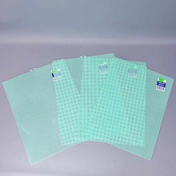 Lot of 17 Quick Count Plastic Canvas Sheets 7 Mesh 10.5" x 13.5" Multicolor - Picture 8 of 14